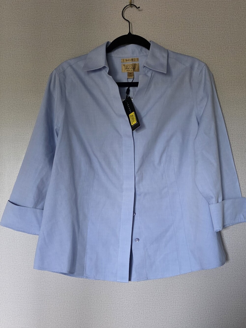 Taylor Light Blue Classic Button-Front Shirt